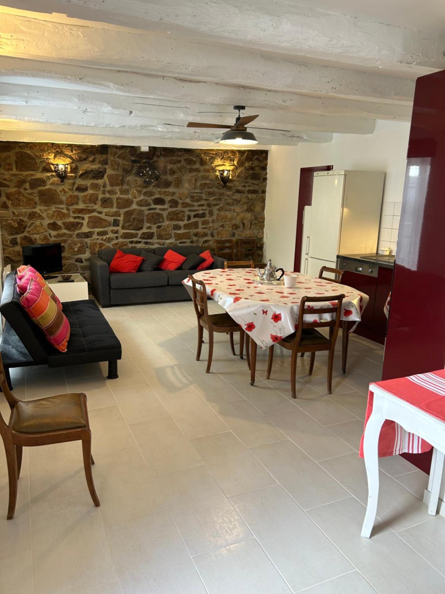 Gite Independant En Duplex Proche Mer Cote De Granit Rose Pleubian المظهر الخارجي الصورة